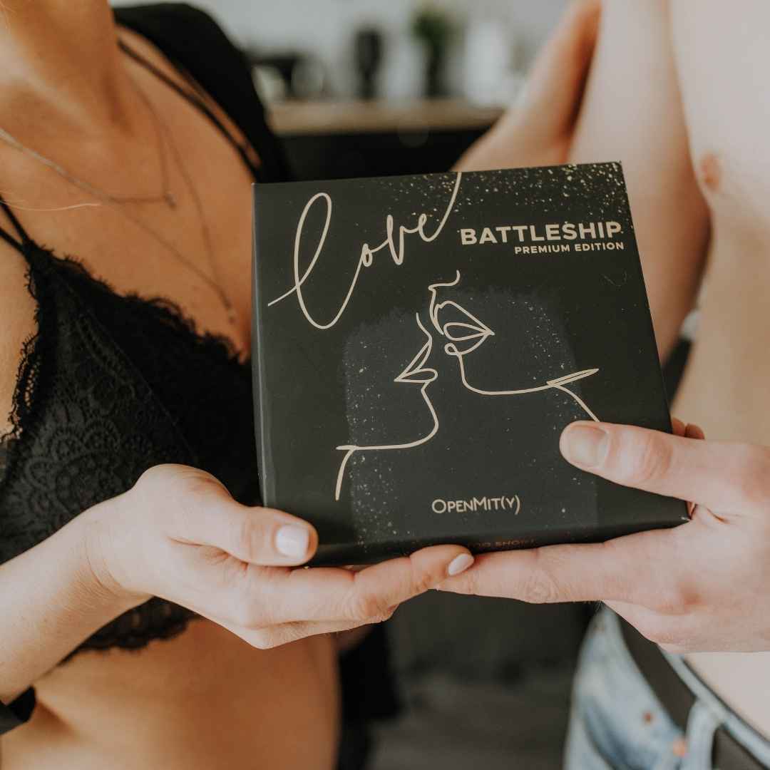 OpenMit(y) pāru spēle LOVE BATTLESHIP premium (angļu valodā)