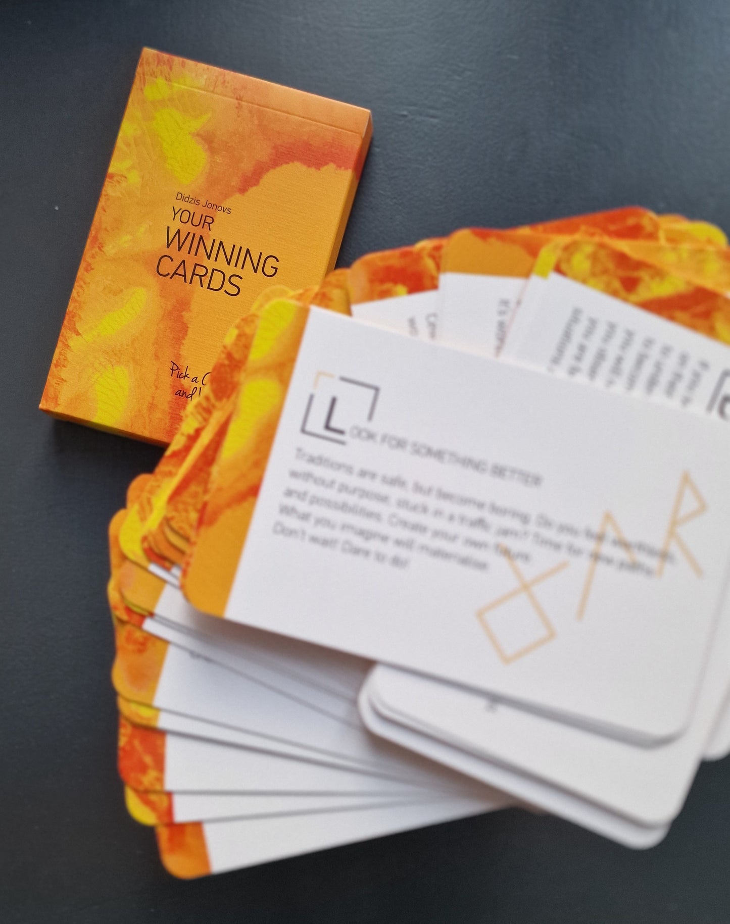 DIDZIS JONOVS. Laimīgās kārtis. Your winning cards.